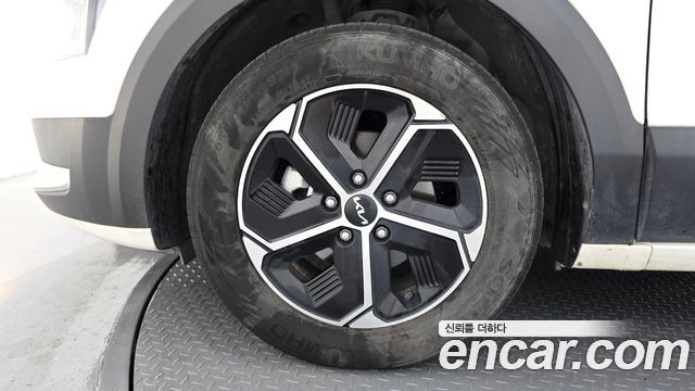 Kia Niro из Кореи Encar