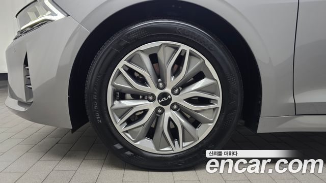 Kia K5 Noblesse — пробег 24 556 км — фото 5 из 5