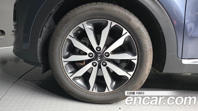 Kia Sportage из Кореи Encar