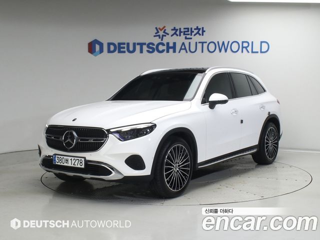 Mercedes-Benz GLC-Class GLC 300 4MATIC Avantgarde — пробег 30 752 км — фото 1 из 5