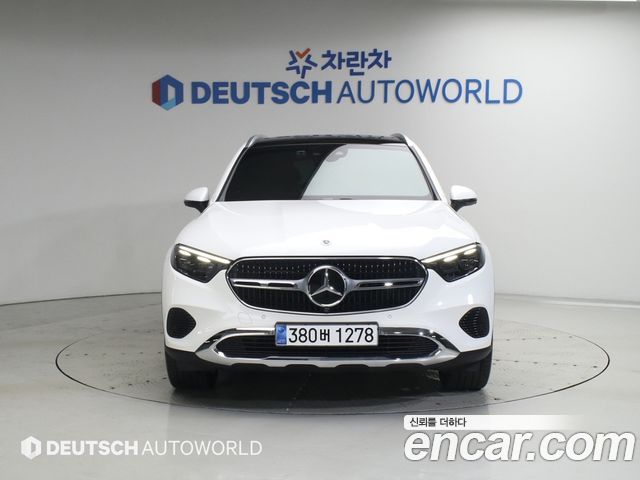 Mercedes-Benz GLC-Class GLC 300 4MATIC Avantgarde — пробег 30 752 км — фото 3 из 5