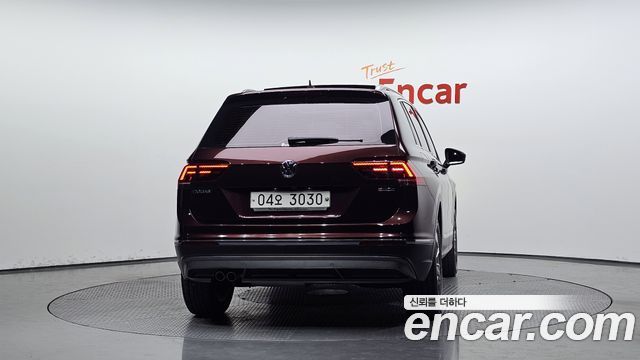 Volkswagen Tiguan из Кореи Encar