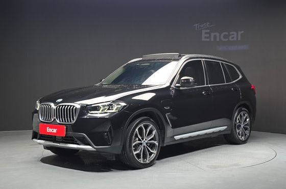 BMW X3 xDrive 30e — пробег 38 714 км — фото 1 из 5