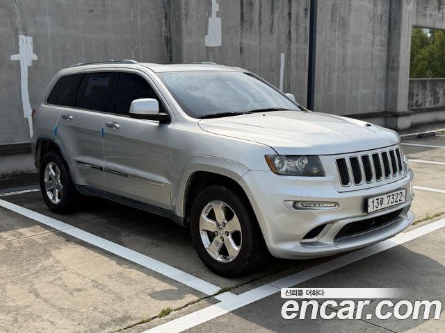 Jeep Cherokee 3.0 Diesel Overland WK2 — пробег 271 622 км — фото 3 из 5