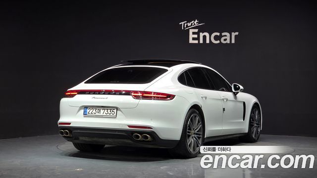 Porsche Panamera 3.0 AWD — пробег 112 348 км — фото 2 из 5