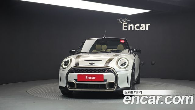 Mini Cooper Convertible Resolute Edition 3rd Gen — пробег 31 278 км — фото 3 из 5