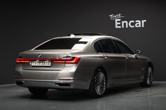 BMW 7-Series 745Le iPerformance Design Pure Excellence — пробег 132 253 км — фото 2 из 5