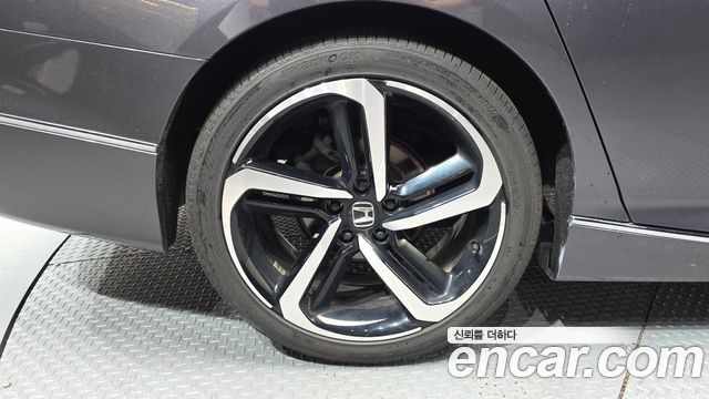 Honda Accord 2.0 Turbo Sport — пробег 120 646 км — фото 5 из 5