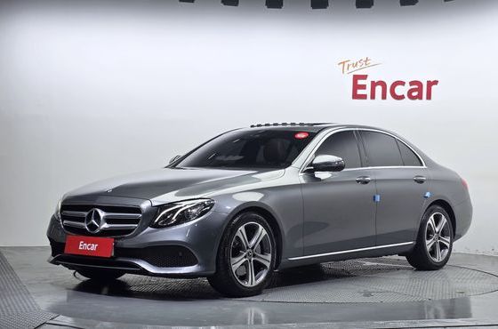 Mercedes-Benz E-Class E300 Avantgarde — пробег 120 898 км — фото 1 из 5