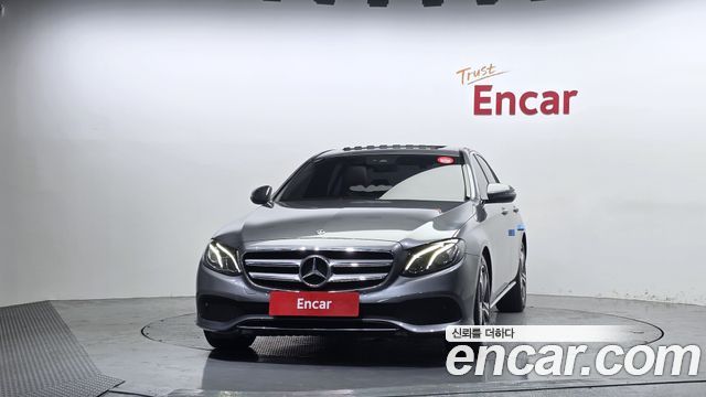 Mercedes-Benz E-Class из Кореи Encar