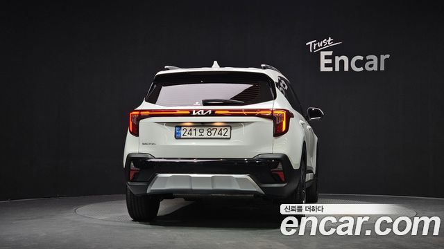 Kia Seltos из Кореи Encar