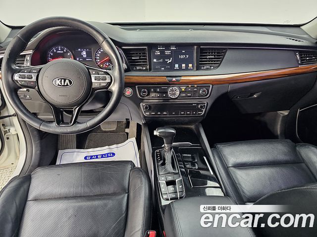 Kia K7 из Кореи Encar
