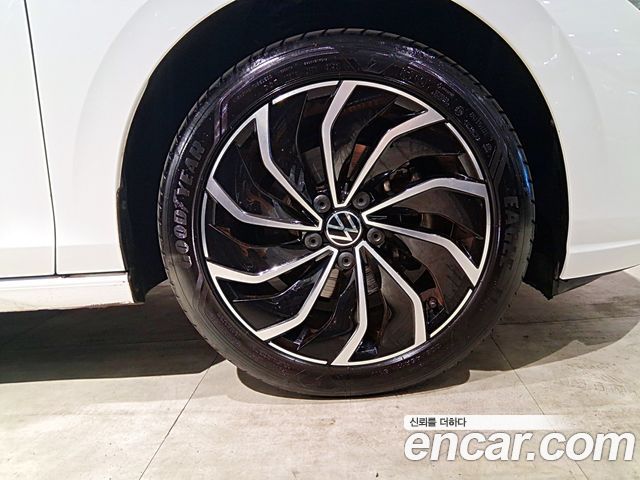 Volkswagen Golf из Кореи Encar