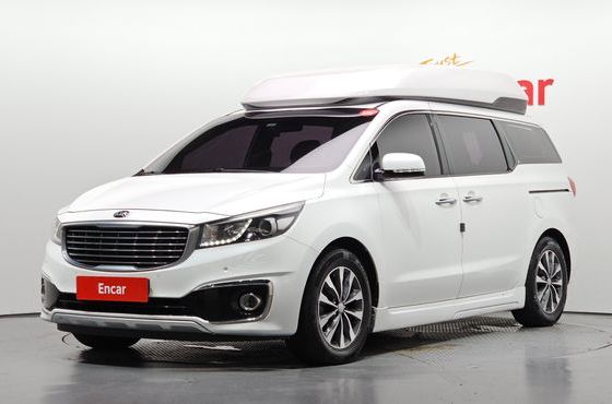 Kia Carnival 9-seater Hi-Limousine Luxury — пробег 251 441 км — фото 1 из 5
