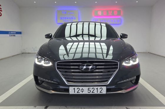 Hyundai Grandeur Exclusive Special — пробег 221 580 км — фото 3 из 5