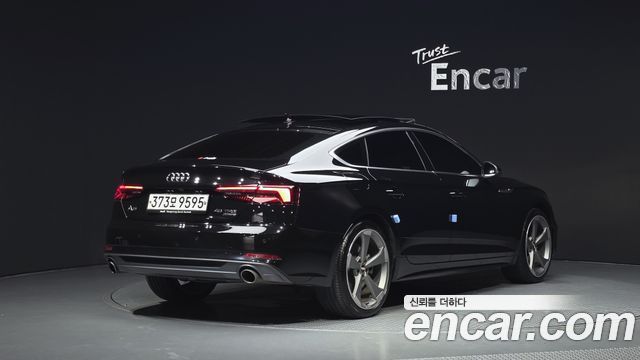 Audi A5 45 TFSI Quattro Premium Sportback — пробег 55 868 км — фото 2 из 5