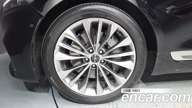 Kia K9 из Кореи Encar