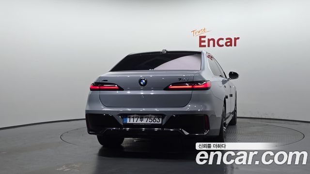 BMW 7-Series из Кореи Encar