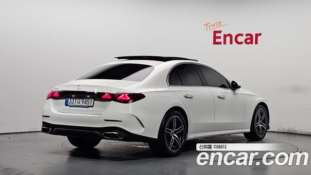 Mercedes-Benz E-Class из Кореи Encar