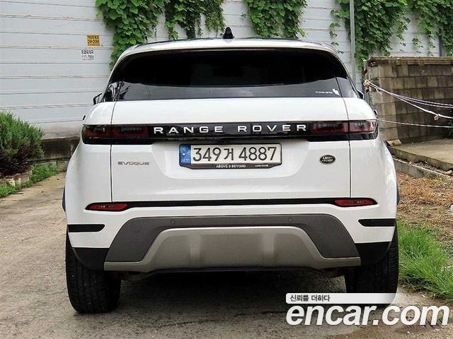Land Rover Range Rover Evoque P250 SE — пробег 74 972 км — фото 4 из 5
