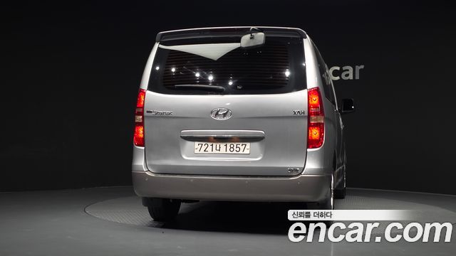 Hyundai Starex 11-Seater Wagon HVX VIP PACK — пробег 54 922 км — фото 4 из 5
