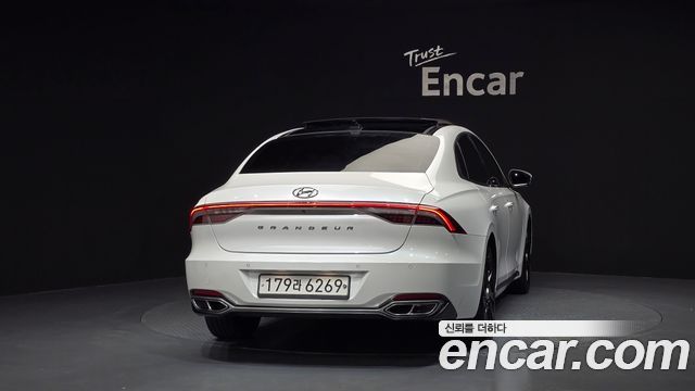 Hyundai Grandeur из Кореи Encar