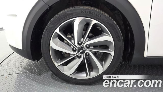 Kia Niro из Кореи Encar