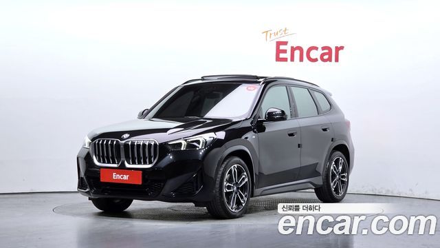 BMW X1 xDrive 20i M Sport — пробег 28 433 км — фото 1 из 5
