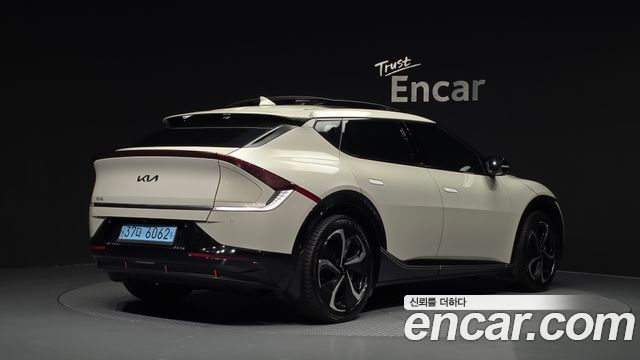 Kia EV6 из Кореи Encar