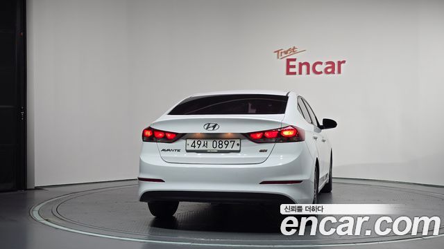 Hyundai AVANTE из Кореи Encar