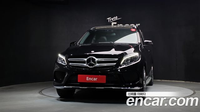 Mercedes-Benz GLE-Class GLE350 d 4MATIC — пробег 65 520 км — фото 3 из 5