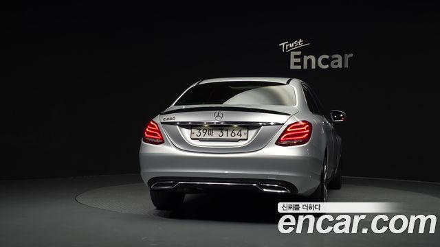 Mercedes-Benz C-Class из Кореи Encar