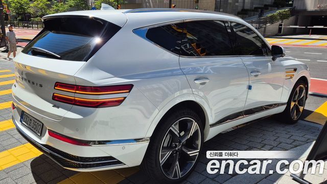 Genesis GV80 2.5T Gasoline AWD — пробег 20 800 км — фото 2 из 5