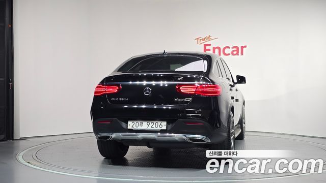Mercedes-Benz GLE-Class GLE350 d 4MATIC Coupe — пробег 136 941 км — фото 4 из 5