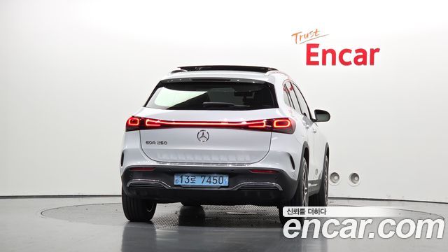 Mercedes-Benz EQA из Кореи Encar