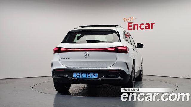 Mercedes-Benz EQA из Кореи Encar
