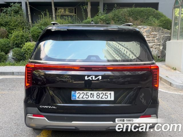 Kia Carnival Diesel 7-Seater Noblesse — пробег 30 000 км — фото 5 из 5