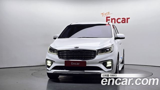 Kia Carnival из Кореи Encar