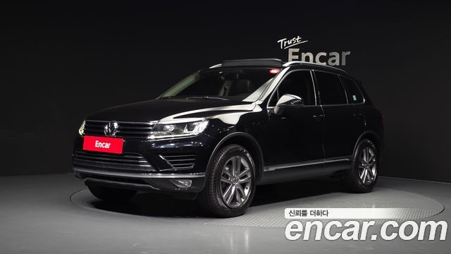 Volkswagen Touareg V6 3.0 TDI Bluemotion 7P5 — пробег 141 262 км — фото 1 из 5