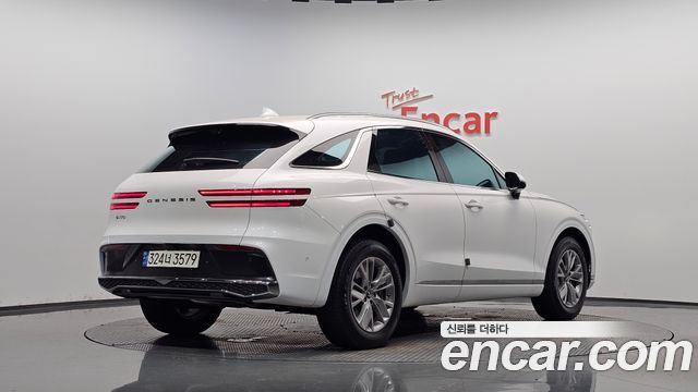 Genesis GV70 из Кореи Encar
