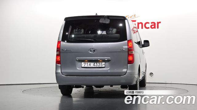 Hyundai Starex 12-Seater Wagon Modern — пробег 67 873 км — фото 4 из 5