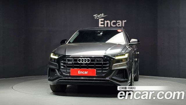 Audi Q8 55 TFSI Quattro Premium — пробег 123 176 км — фото 3 из 5