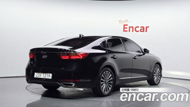Kia K7 из Кореи Encar