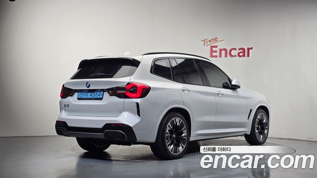 BMW iX3 из Кореи Encar