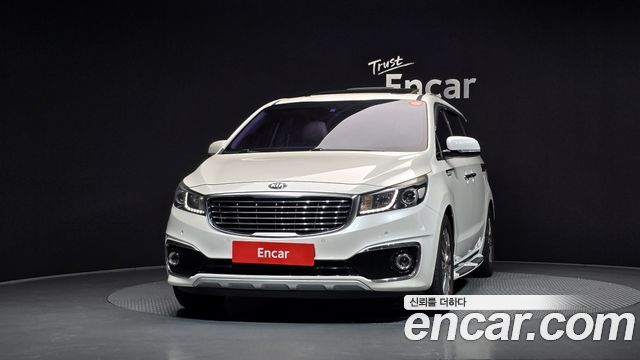 Kia Carnival 9-seater Prestige — пробег 139 664 км — фото 3 из 5