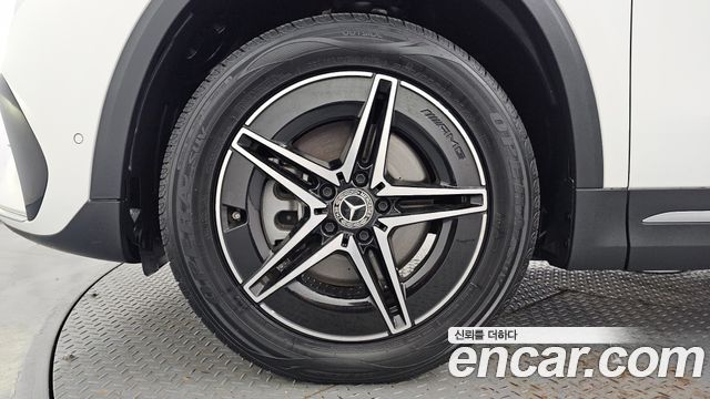 Mercedes-Benz EQA из Кореи Encar