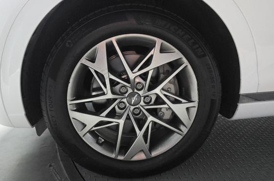Genesis GV70 2.5T Gasoline AWD — пробег 21 324 км — фото 5 из 5
