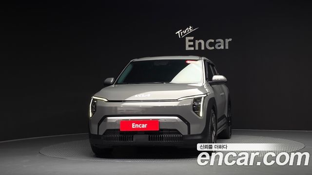 Kia EV3 из Кореи Encar