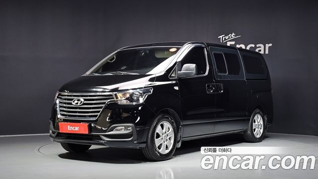 Hyundai Starex Urban 9-Seater Premium — пробег 187 212 км — фото 1 из 5