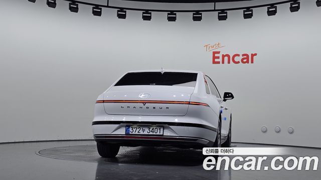 Hyundai Grandeur из Кореи Encar